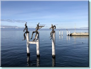 2001_200.jpg
