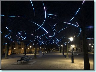 2001_640.jpg