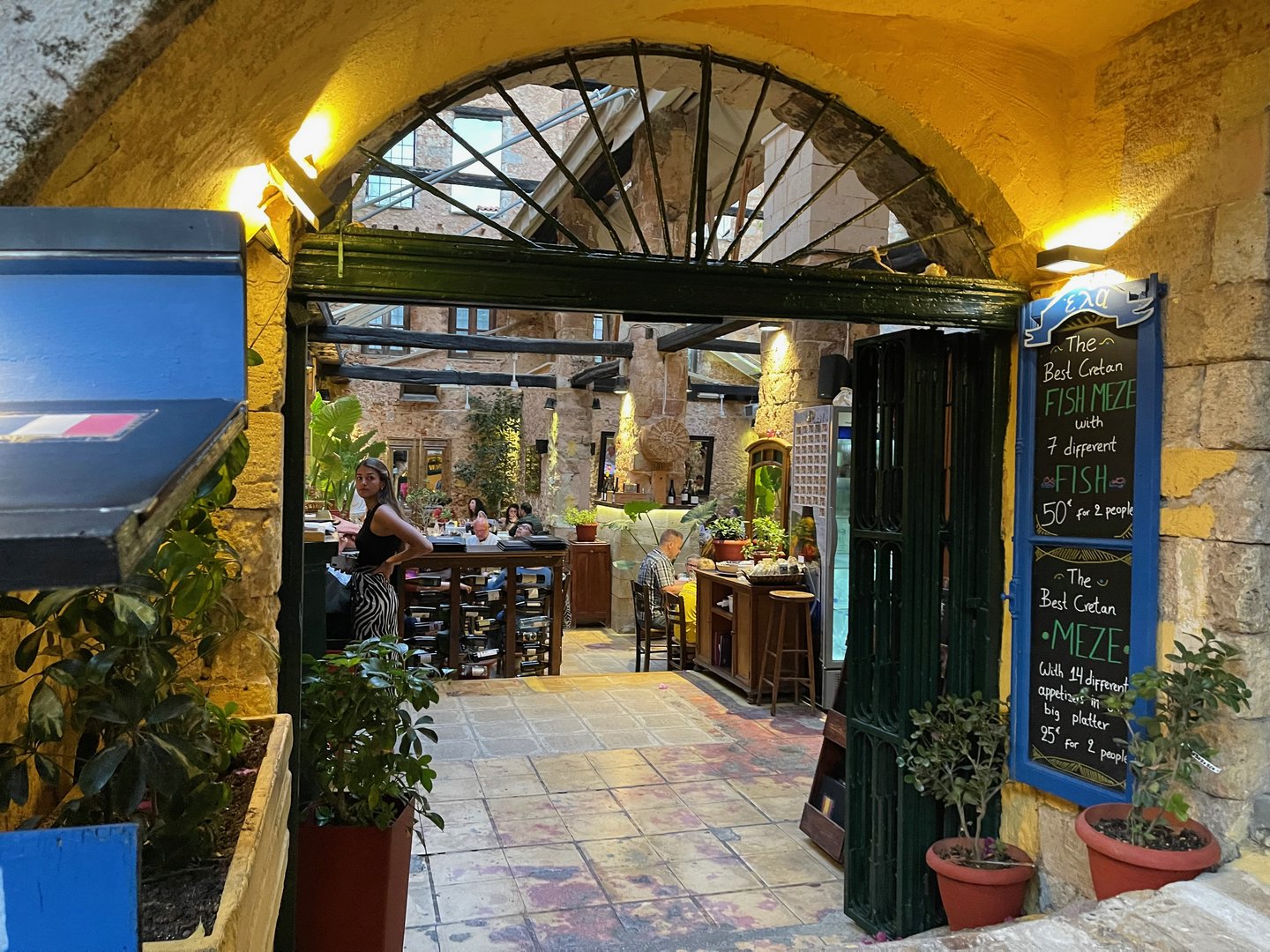 Crete22_0900.jpeg